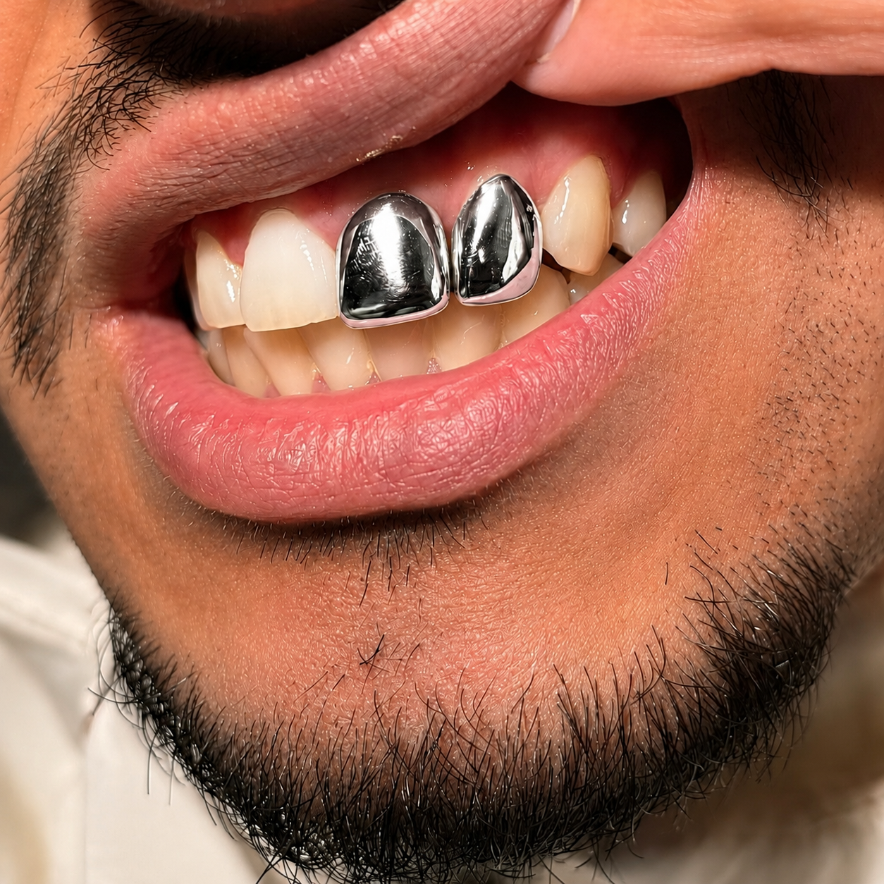 2 Gold Teeth