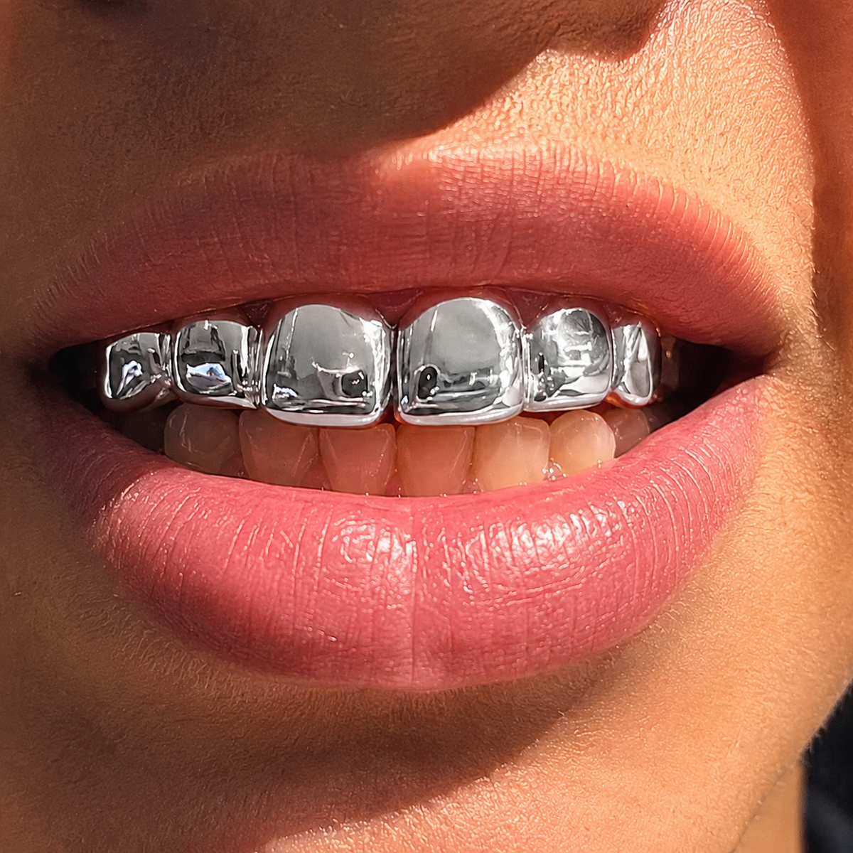 6 Gold Teeth